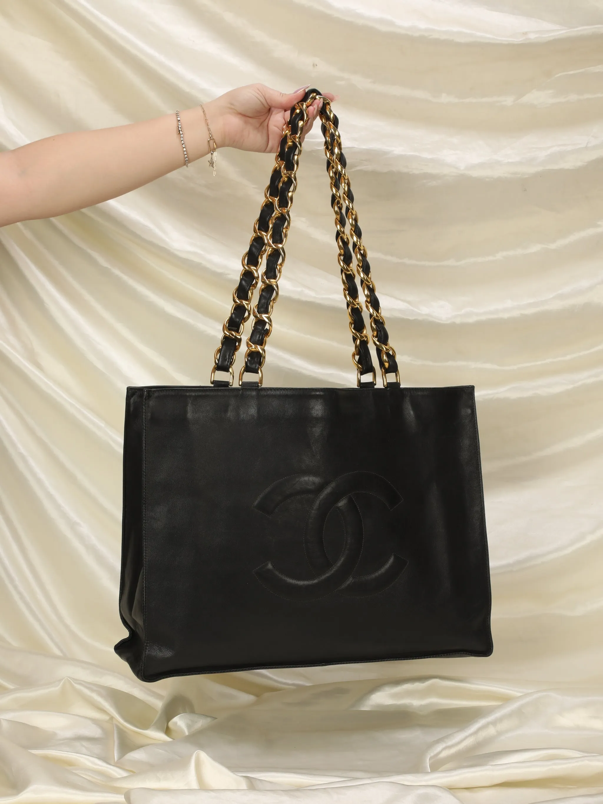 CL Lambskin Timeless Chain Tote