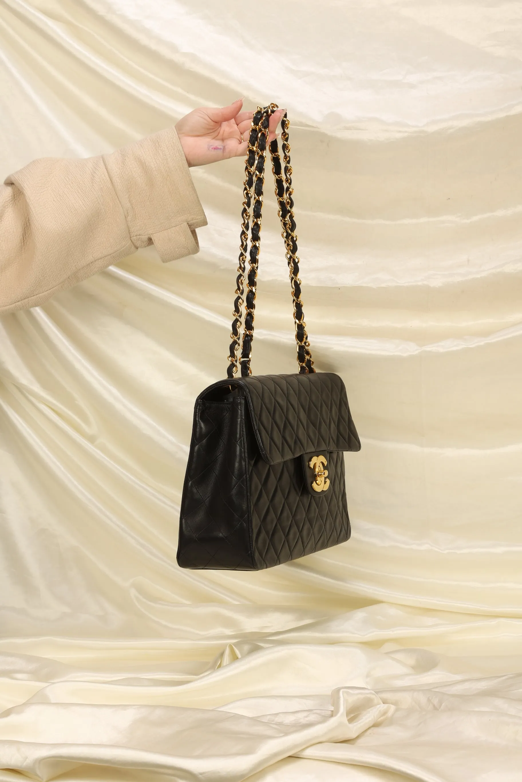 CL Maxi XL Logo Flap Bag